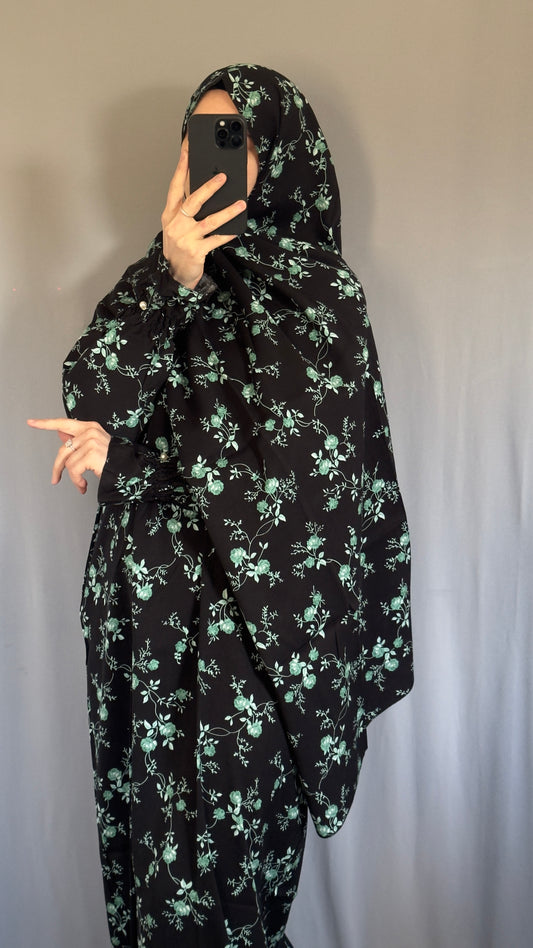 Black Luxury Two-Piece Muslim Prayer Dress Set – Jilbab, Abaya, Modest Salah Outfit for Women | Islamic Gift Idea