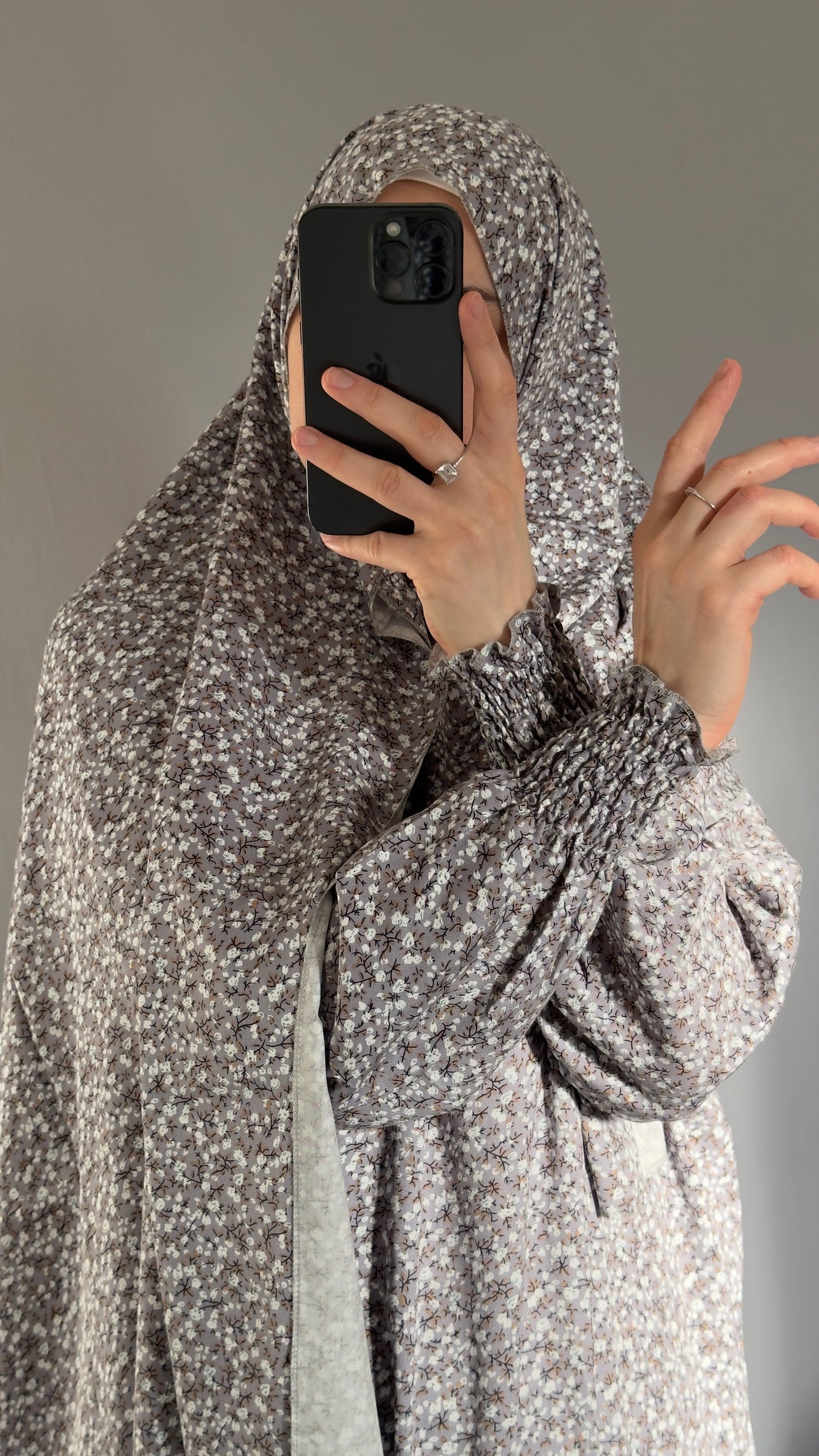 Floral Grey Cotton Muslim Prayer Dress Set – Modest Ramadan Outfit with Hijab, Abaya & Salah Dress for Women | Islamic Gift Idea