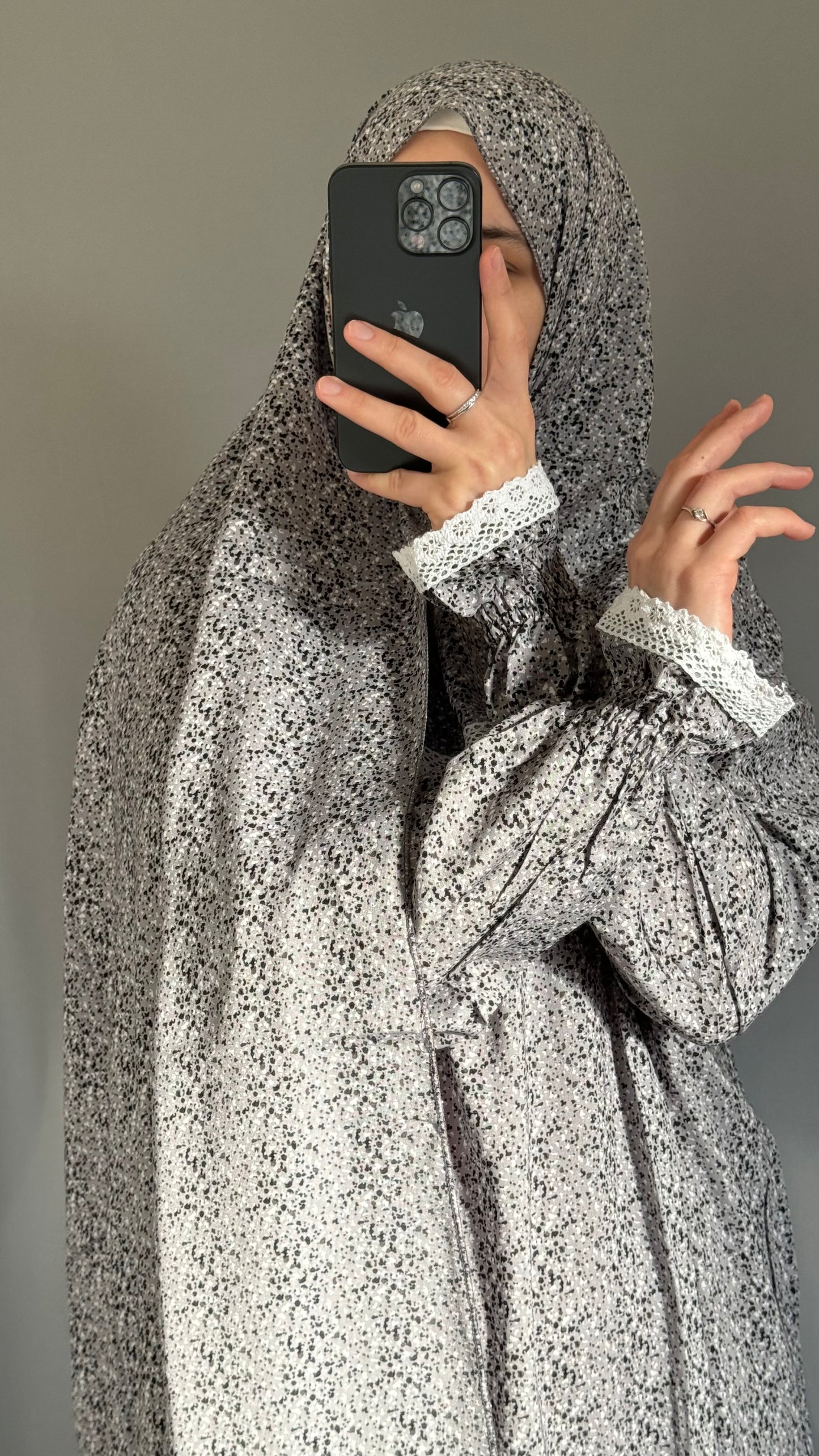 Grey Cotton prayer dress / Modest prayer outfit / Travel-friendly prayer dress / One-size prayer garmen / Hijab-friendly dress for prayer / Prayer Dress with attached Hijab / Prayer Set