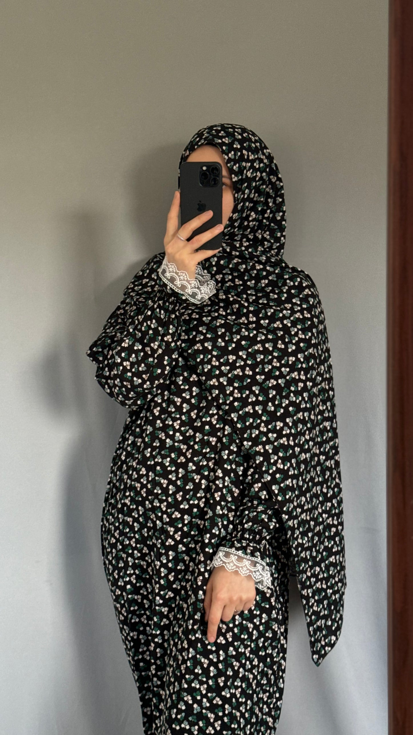 Floral Black Prayer Dress / Overhead Abaya / Prayer Abaya Set / Prayer Dress for Woman / Prayer Clothes Muslim / Prayer Gown / Prayer Outfit/ Salah Dress / Namaz Dress