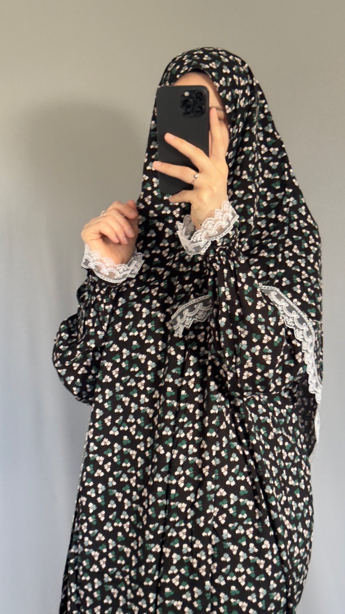 Floral Black Prayer Dress / Overhead Abaya / Prayer Abaya Set / Prayer Dress for Woman / Prayer Clothes Muslim / Prayer Gown / Prayer Outfit/ Salah Dress / Namaz Dress
