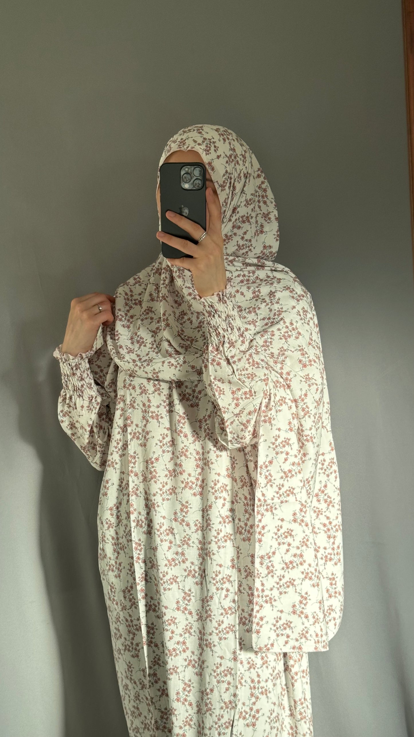 Elegant Floral White Prayer Dress, Prayer Outfit, Maxi Dress, Khimar, Islamic Dress, Prayer Abaya, Prayer set, Islamic gift, PrayerHijab, Umrah Abaya, Ramadan Abaya, One Size Prayer Dress