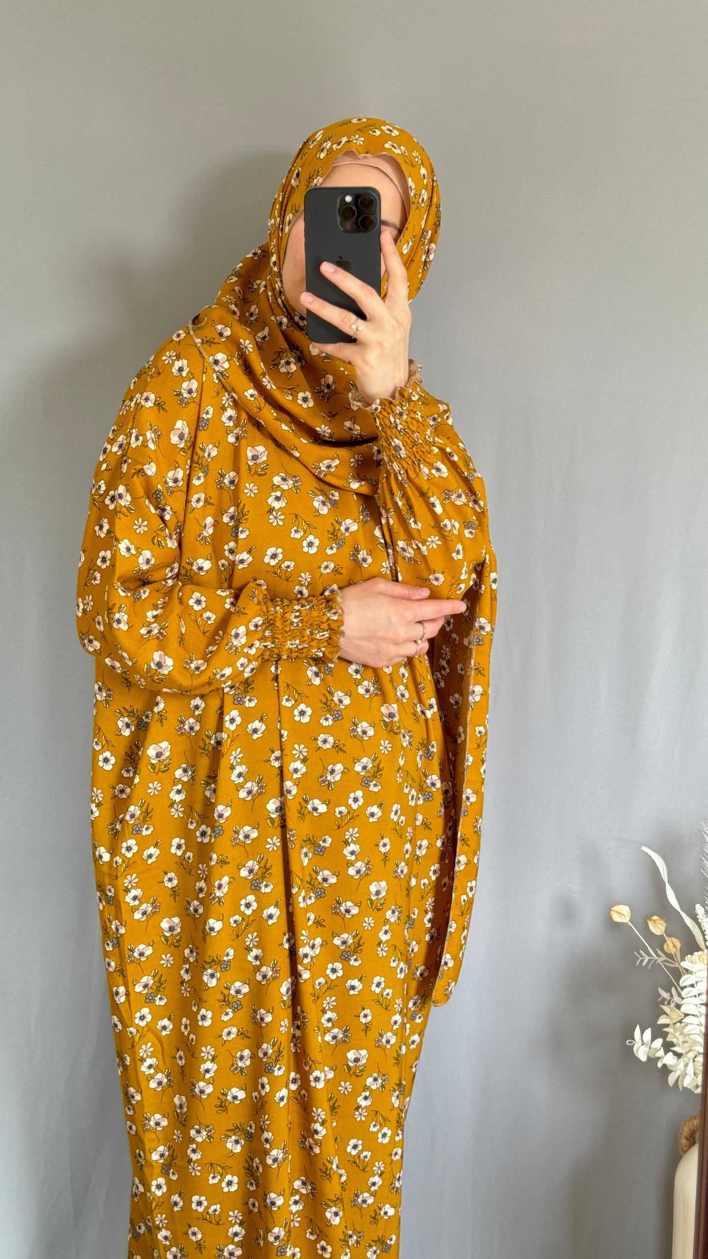 Elegant Prayer Dress, Prayer Outfit, Maxi Dress, Khimar, Islamic Dress, Prayer Abaya, Prayer set, Islamic gift, Abaya & Hijab, Yellow prayer veil