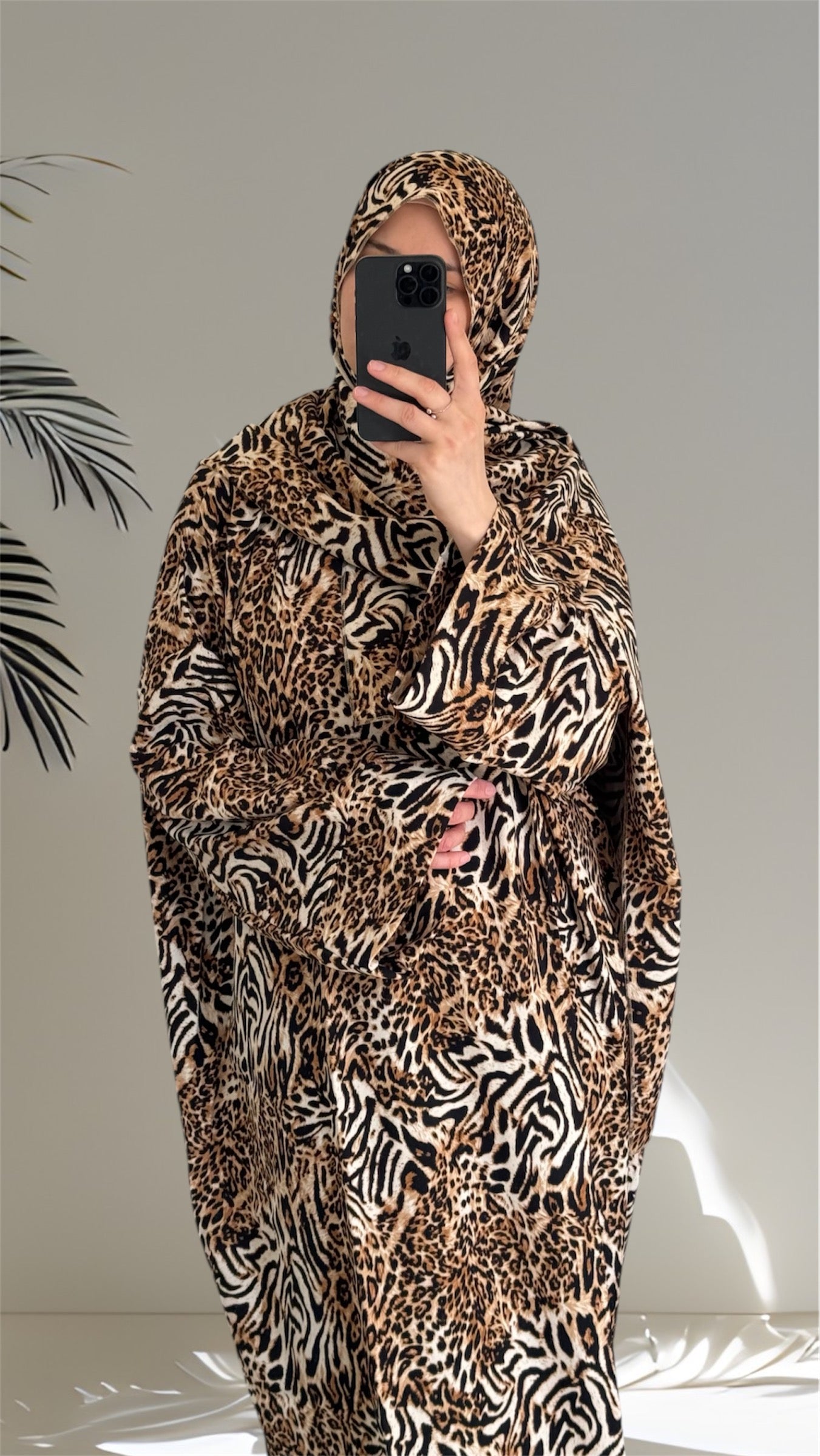 Leopard Abaya, Islamic Dress, Maxi Dress, prayer  abaya, Muslim Women long Dress, Hijab, long Sleeve Dress, Kaftan, Modest Clothing, Clothed Abaya