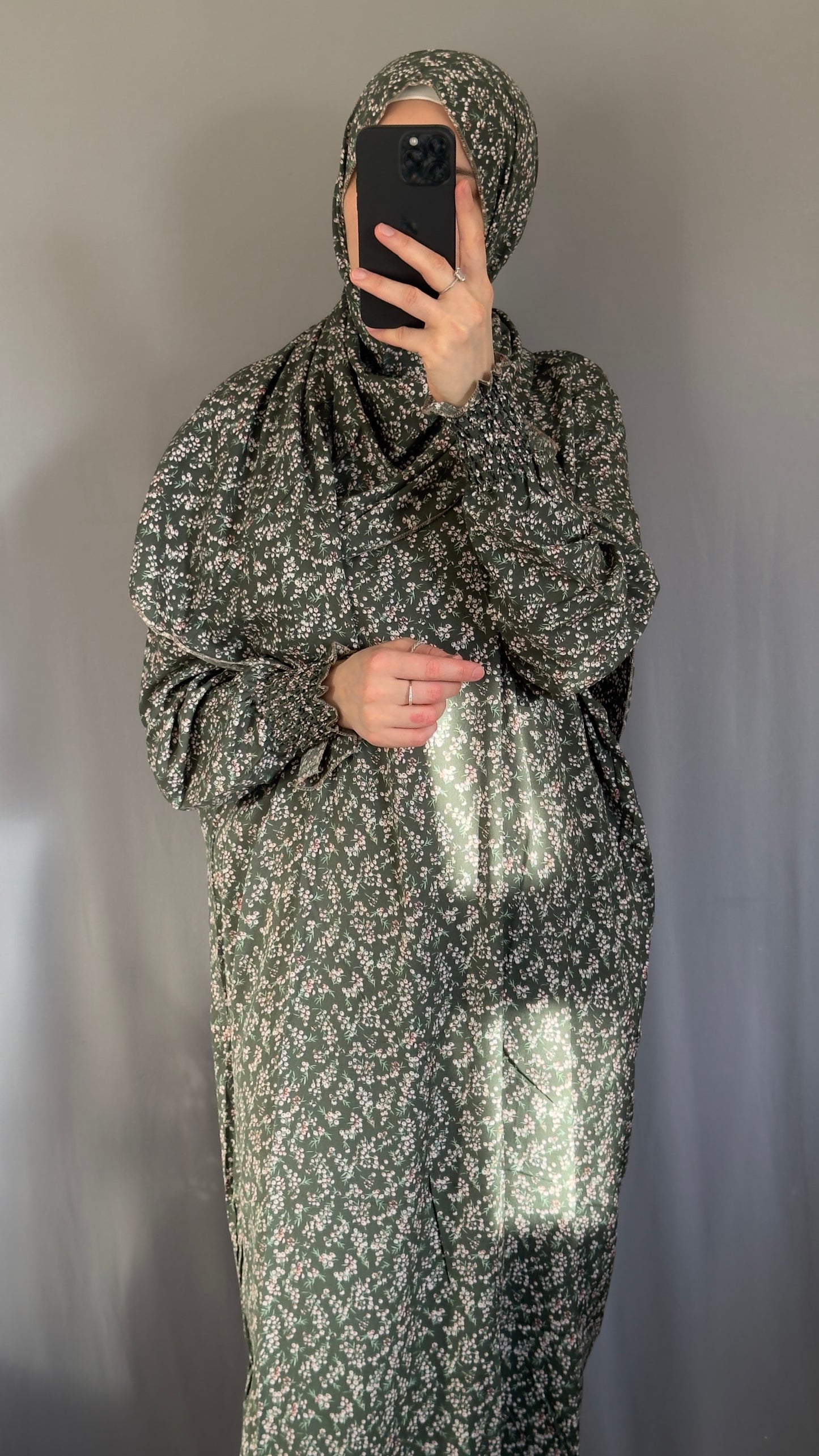 Green Prayer Dress / Overhead Abaya / Prayer Abaya Set / Prayer Dress for Woman / Prayer Clothes Muslim / Prayer Gown / Prayer Outfit/ Salah Dress / Namaz Dress / Ramadan Abaya / Eid Gift