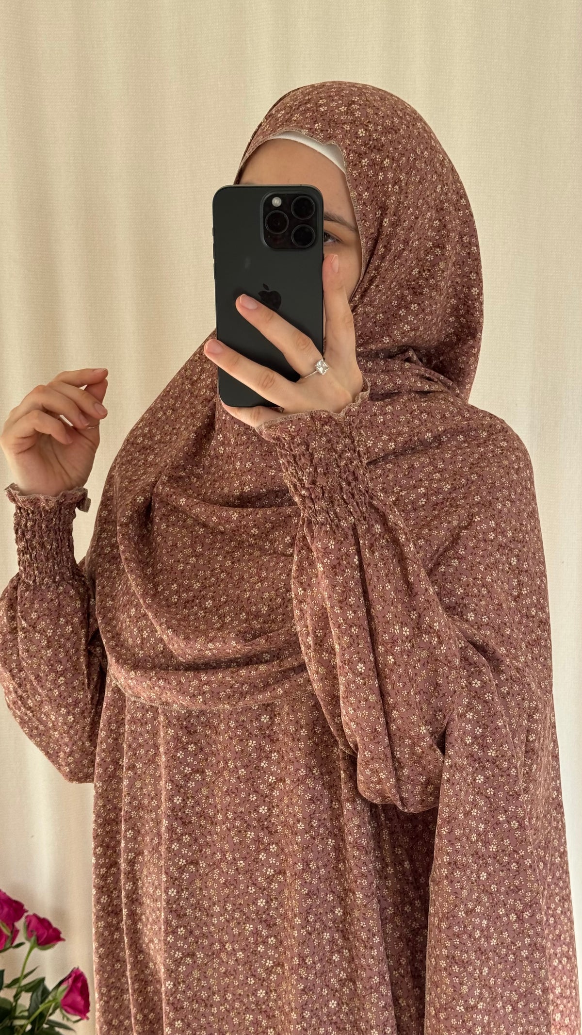 Elegant Dusty Pink Prayer Dress –
- Breathable Cotton Salah Dress in 3 width Size - Modest Islamic Wear for Women