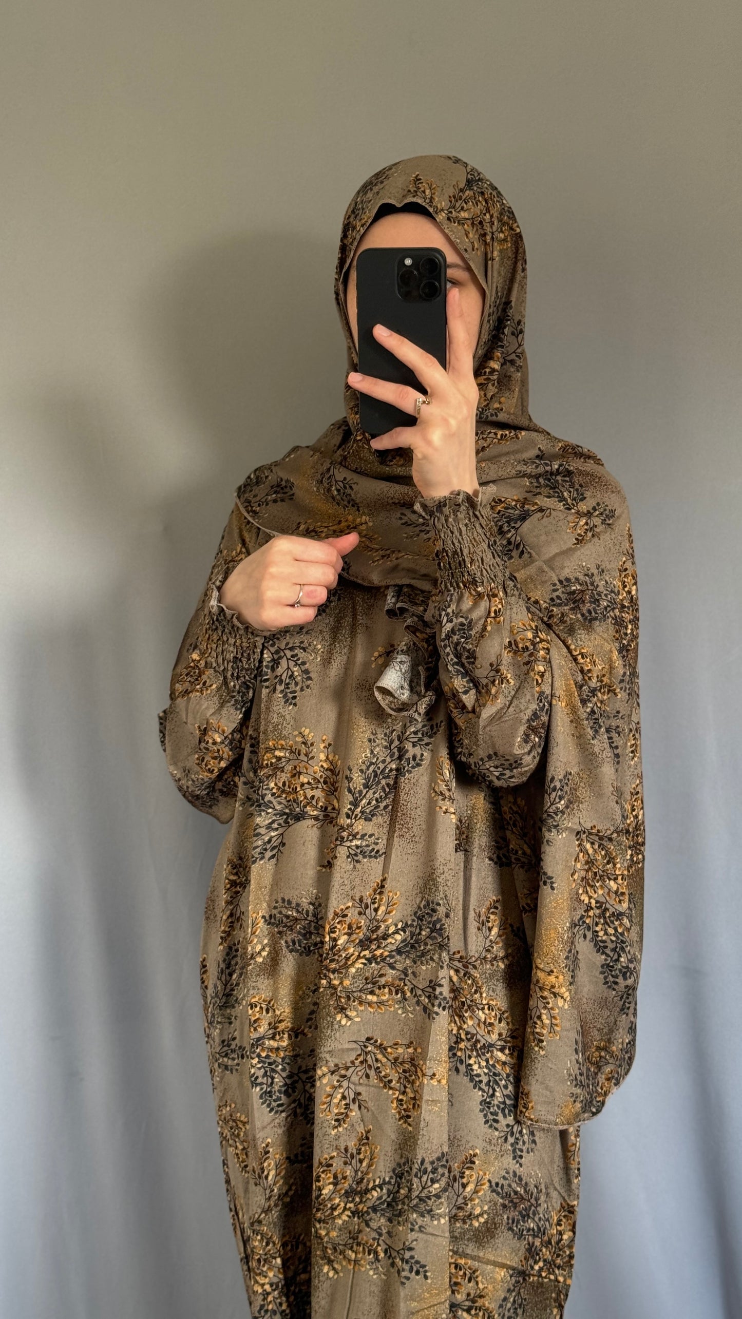 Elegant Golden Prayer Dress, Prayer Outfit, Maxi Dress, Khimar, Islamic Dress, Prayer Abaya, Prayer set, Islamic gift, PrayerHijab, Umrah Abaya, Ramadan Abaya, One Size Prayer Dress