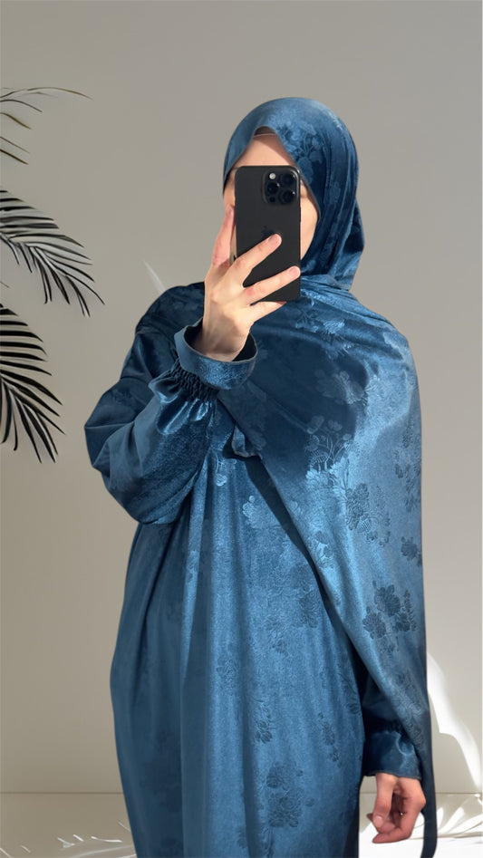 Luxury Velvet Warm Prayer Dress, Prayer clothes for women, Islamic Prayer dress, Prayer Outfit, Prayer Set, Prayer Hijab, Salah dress, Islamic Gift, Muslim clothing, Prayer abaya