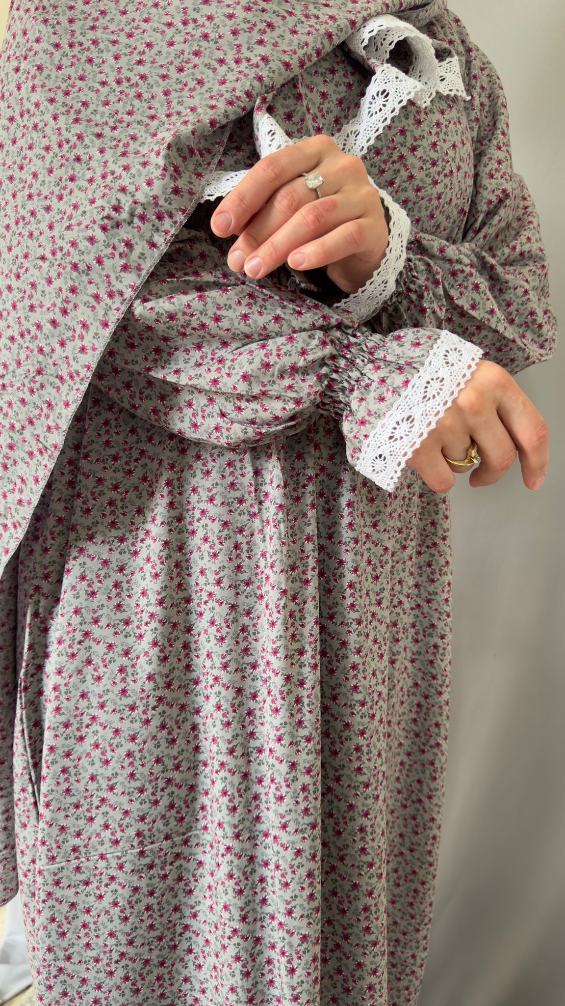 Cotton prayer dress / Modest prayer outfit / Travel-friendly prayer dress / One-size prayer garmen / Hijab-friendly dress for prayer / Prayer Dress with attached Hijab / Prayer Set